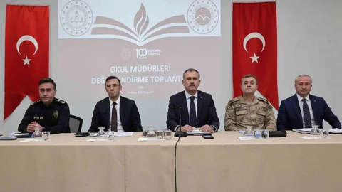 Ağrı'da Okul Güvenliği Toplantısı Yapıldı