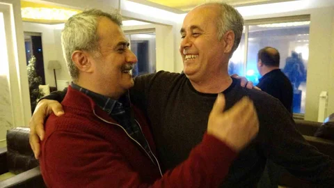 Kütahya'da 36 Yıllık Asker Arkadaşlığı Yeniden Canlandı