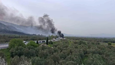 Kırkağaç’ta Otomobil Alev Alev Yandı