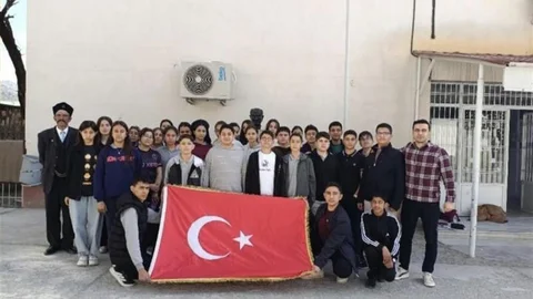 Çermik'te Öğretmen ve Öğrenciler Anıldı