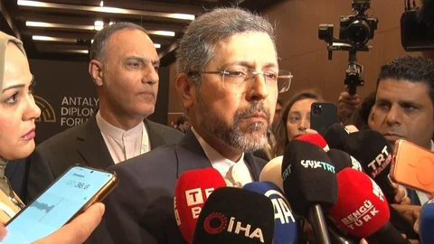 İran Dışişleri Bakan Yardımcısı Antalya'da Açıklamalarda Bulundu