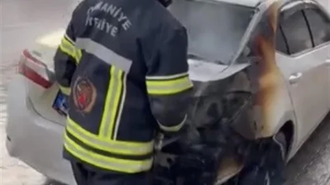 Osmaniye'de Yanan Araçta İlk Müdahale