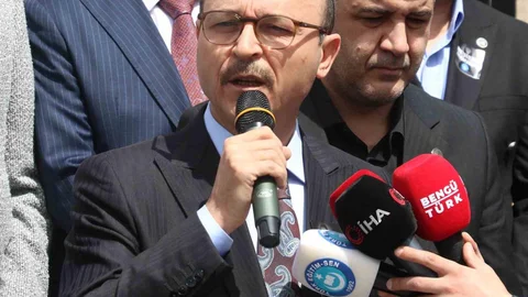 Türk Eğitim-Sen'den Okul Polisi Çağrısı
