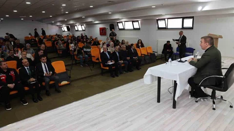 Erzincan'da Rehber Öğretmen Toplantısı