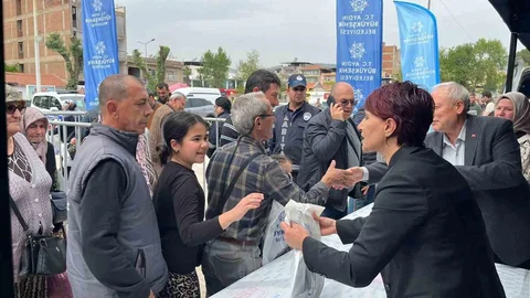 İncirliova'da Ücretsiz Fide Dağıtımı Yapıldı