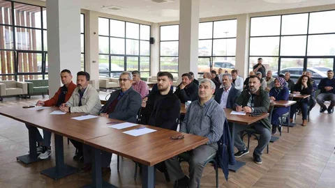 Bursa'da Çiftçilere Eğitim Desteği Veriliyor