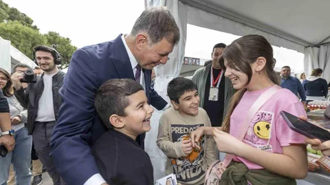 İzmir Kitap Fuarı Açıldı