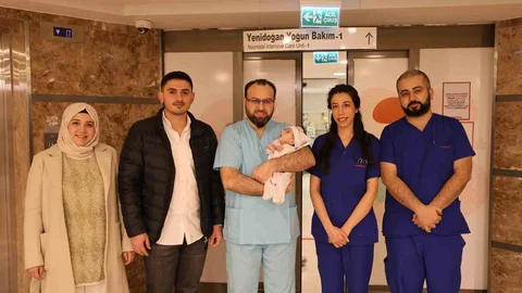 Diyarbakır'da Bebek Ameliyatlarıyla Hayata Tutundu