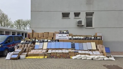 Bursa’da Kaçak Tütün Baskını Yapıldı