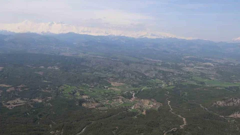 Adana'da Kış ve Bahar Aynı Anda Yaşanıyor