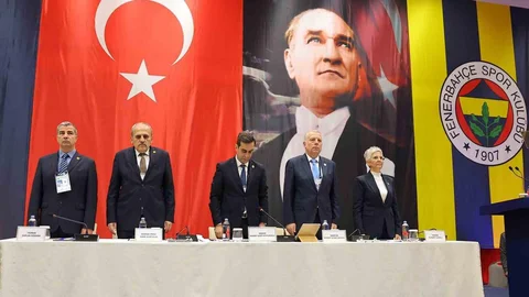 Fenerbahçe Yüksek Divan Kurulu Toplantısı Yapıldı