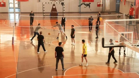 Diyadin'de Voleybol Turnuvası Başladı