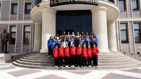 Söğüt Spor Voleybol Takımı Başkanı ile Görüştü