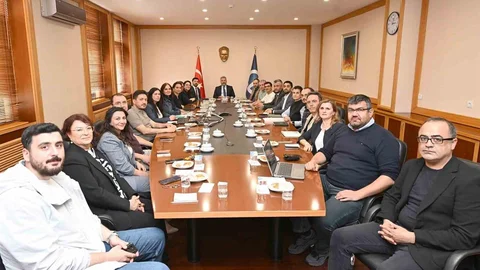 Eskişehir'de Dergi Toplantısı Gerçekleşti