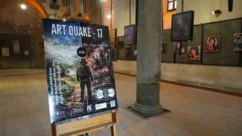 Niğde'de Sanat Sergisi Açıldı