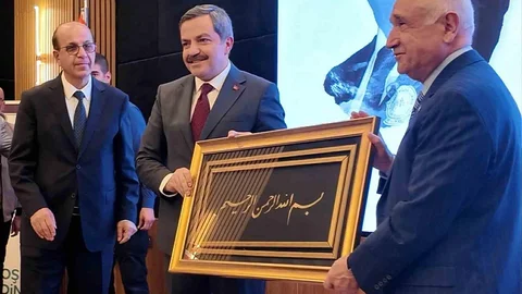 Turgut Özal’ın Anma Programı Malatya’da Gerçekleşti