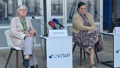 İzmir'de İlber Ortaylı Anması Yapıldı