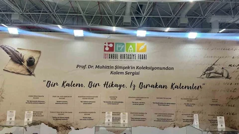 İstanbul Kırtasiye Fuarı'nda Kalemler Sergilendi