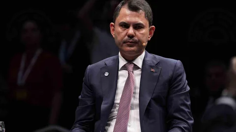Bakan Kurum: "Fosil Yakıtlardan Uzaklaşmalıyız"