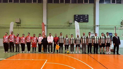 Beylikova’da Voleybol Turnuvası Coşkuyla Tamamlandı