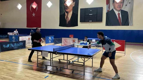 Vezirköprü'de Sağlık Çalışanları Turnuvası