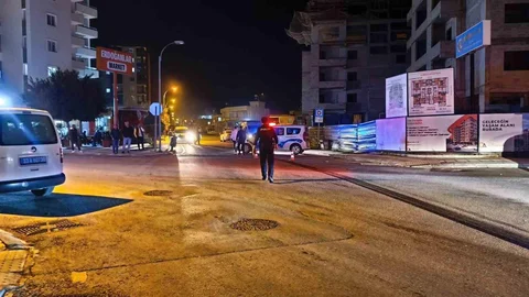 Mersin'de Tır Çarpması Sonucu Kadın Hayatını Kaybetti
