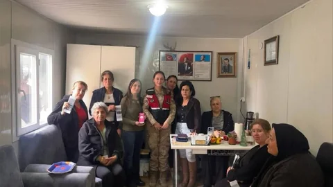 Defne'de Jandarma Bilgilendirme Faaliyeti