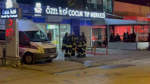 Kocaeli'nde Özel Hastanede Yangın Çıktı
