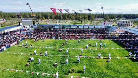 Kepez'de Yağlı Güreş Heyecanı Başladı