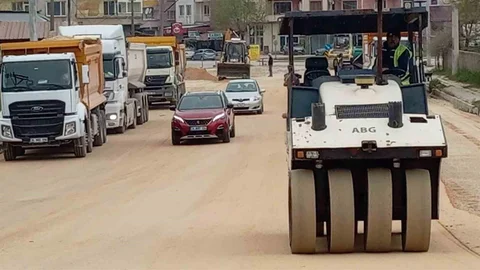 Mustafakemalpaşa'da Ulaşım Yatırımları Devam Ediyor