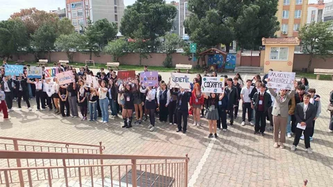 Burhaniye'de Çalıştay Düzenlendi