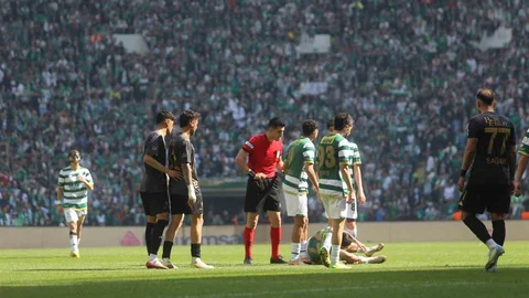 Bursaspor, Somaspor'u İlk Yarıda Geçti