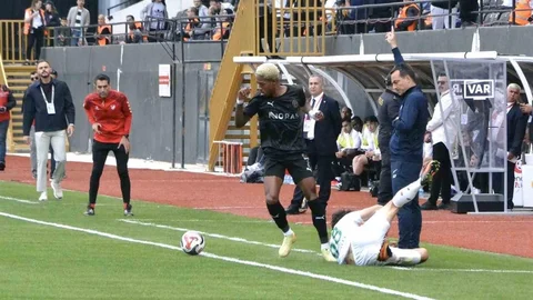Manisa FK, Serik Spor'u Yendi