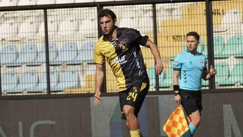 İstanbulspor Sarıyer'i Mağlup Etti