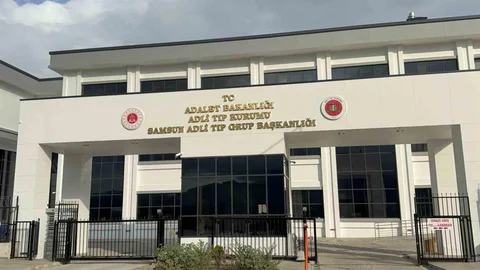 32 Yaşındaki Adam Sandalyede Ölü Bulundu