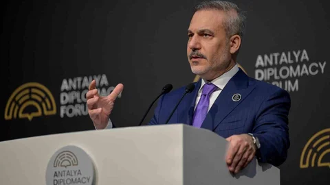 Antalya Diplomasi Forumu'nda Hakan Fidan Açıklamalarda Bulundu