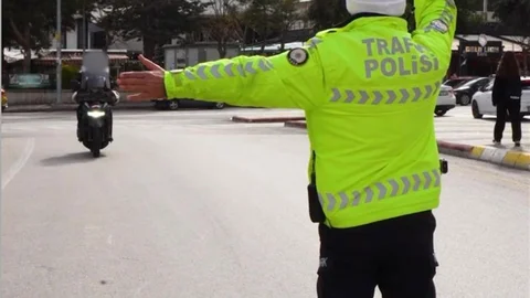 Isparta'da 58 Aranan Şahıs Yakalandı