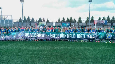 Kocaeli'de Dostluk Maçı Gerçekleşti