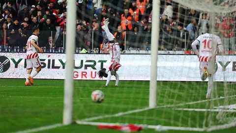 Samsunspor, Beşiktaş'ı Yendi