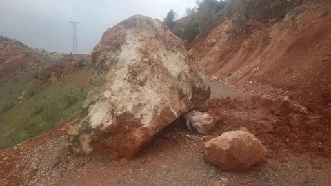 Siirt'te Kapalı Köy Yolları Açıldı