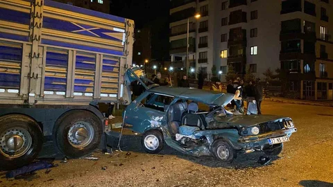 Elazığ'da Trafik Kazası: 1 Ağır Yaralı