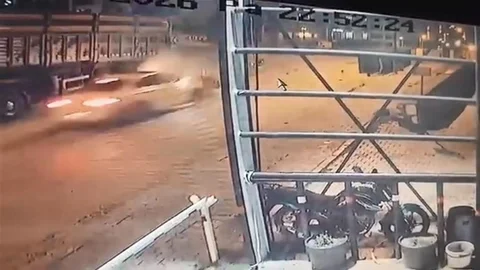 Elazığ'da Trafik Kazası Görüntüleri Ortaya Çıktı