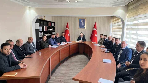 Susuz'da Okul Güvenliği Toplantısı Yapıldı