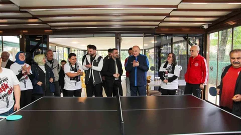 Düzce Belediyesi'nden Masa Tenisi Etkinliği