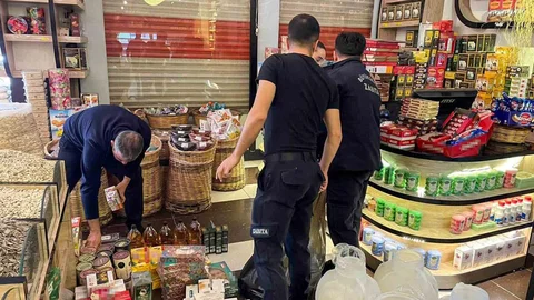 Diyarbakır'da Tarihi Geçmiş Gıda Ürünleri Ele Geçirildi
