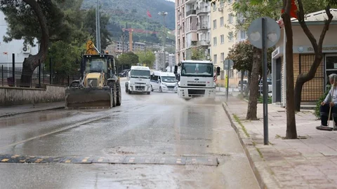 Şehzadeler'de Kapsamlı Temizlik Çalışması