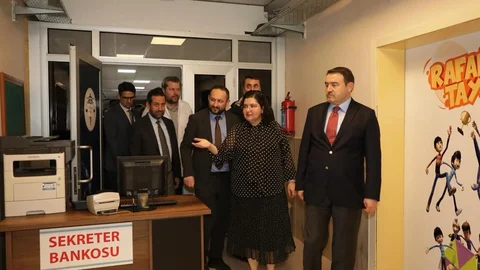 Kütahya'da Vali Işın ÇÖZGEM'i Ziyaret Etti