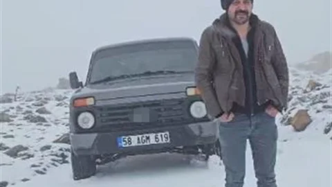 Sivas'ta Mantar Toplayan Karla Karşılaştı