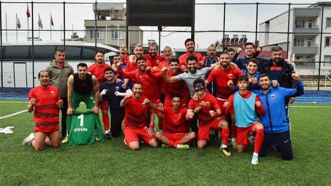 Battalgazi Belediyespor Play-Off'a Yükseldi