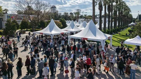 İzmir'de Edebiyat Dolu Bir Hafta Sonu